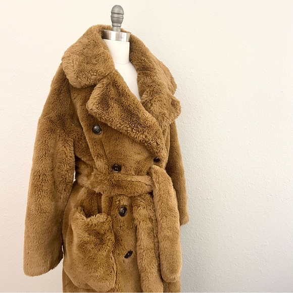 Nordstrom Oversized Teddy Bear Tan Faux Fur Coat - Picture 5 of 9